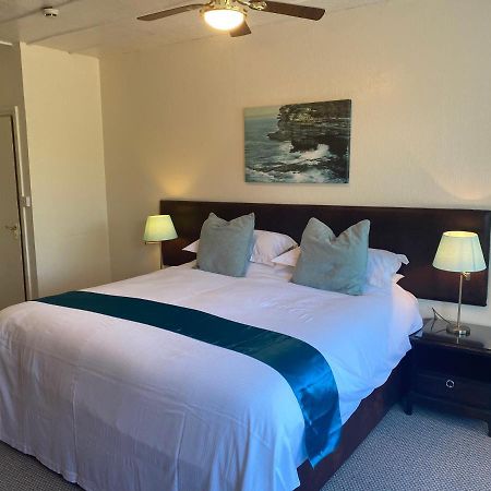 וויימות' The Kingswood Guest House - Adult Only מראה חיצוני תמונה