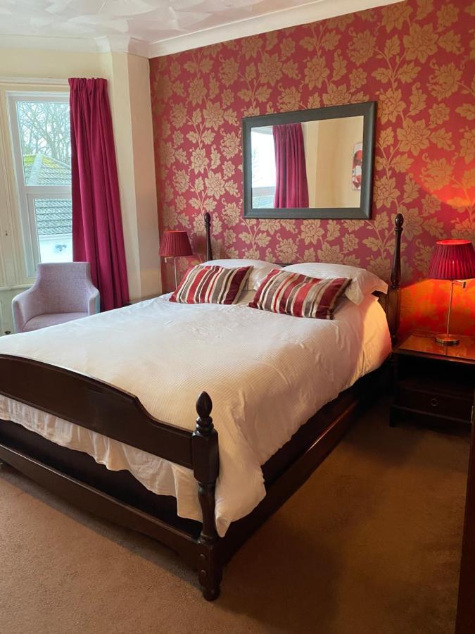 וויימות' The Kingswood Guest House - Adult Only מראה חיצוני תמונה